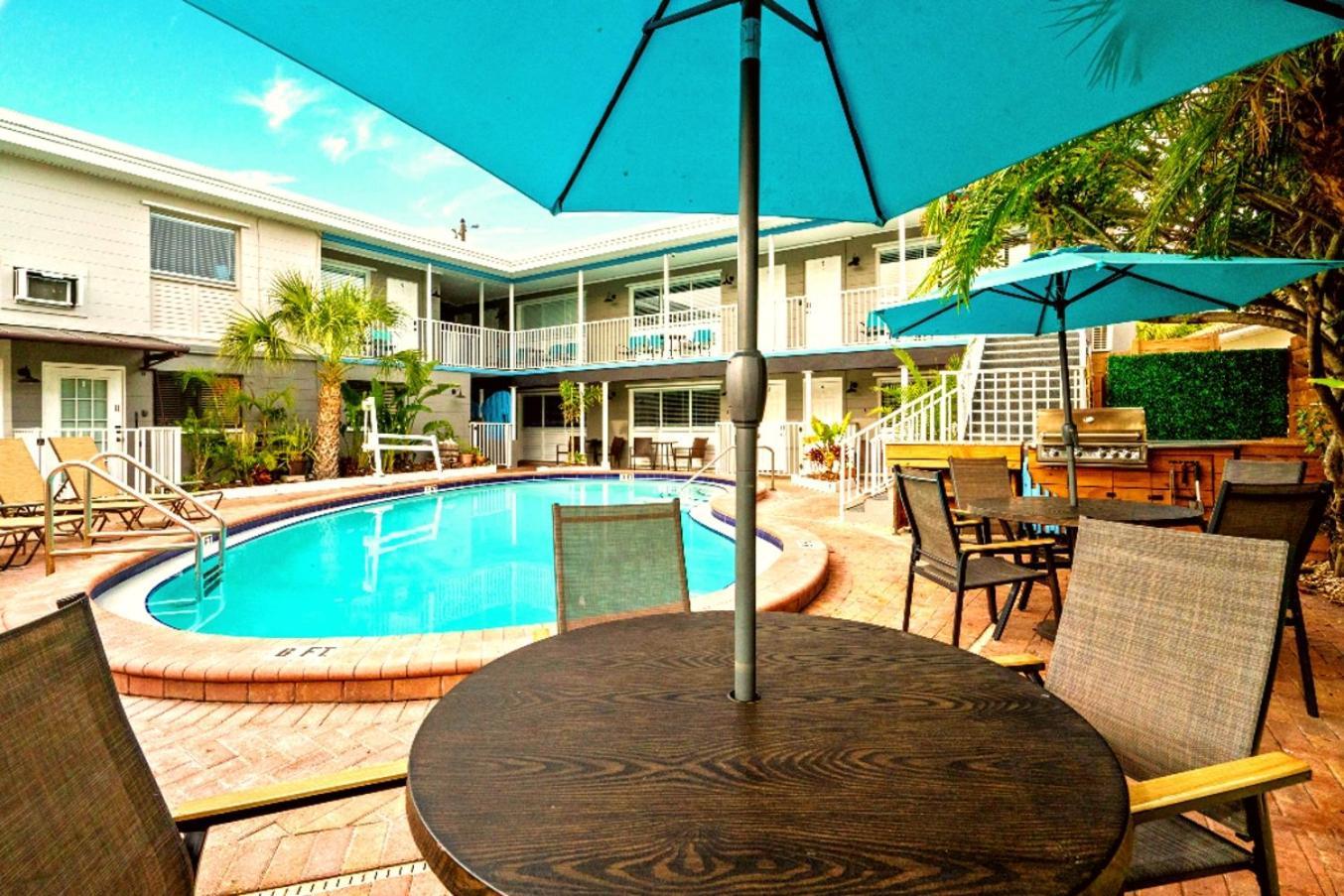 Boutique Beach Retreat St. Pete Beach Exteriér fotografie