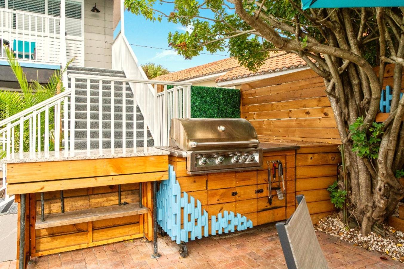 Boutique Beach Retreat St. Pete Beach Exteriér fotografie